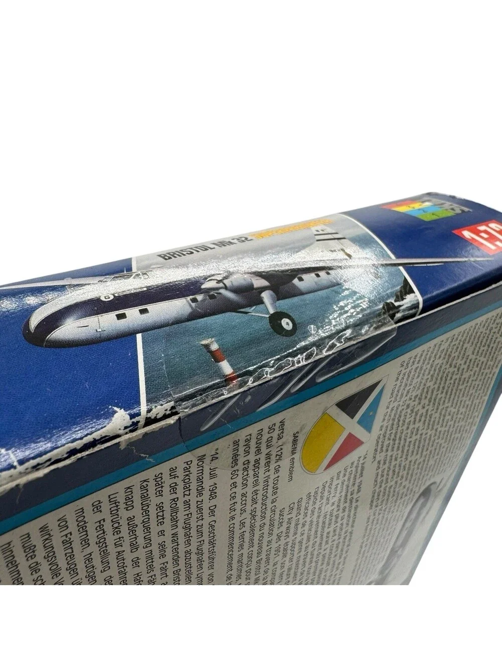 Airfix 1:72 Scale Bristol Mk.32 Superfreighter model kit